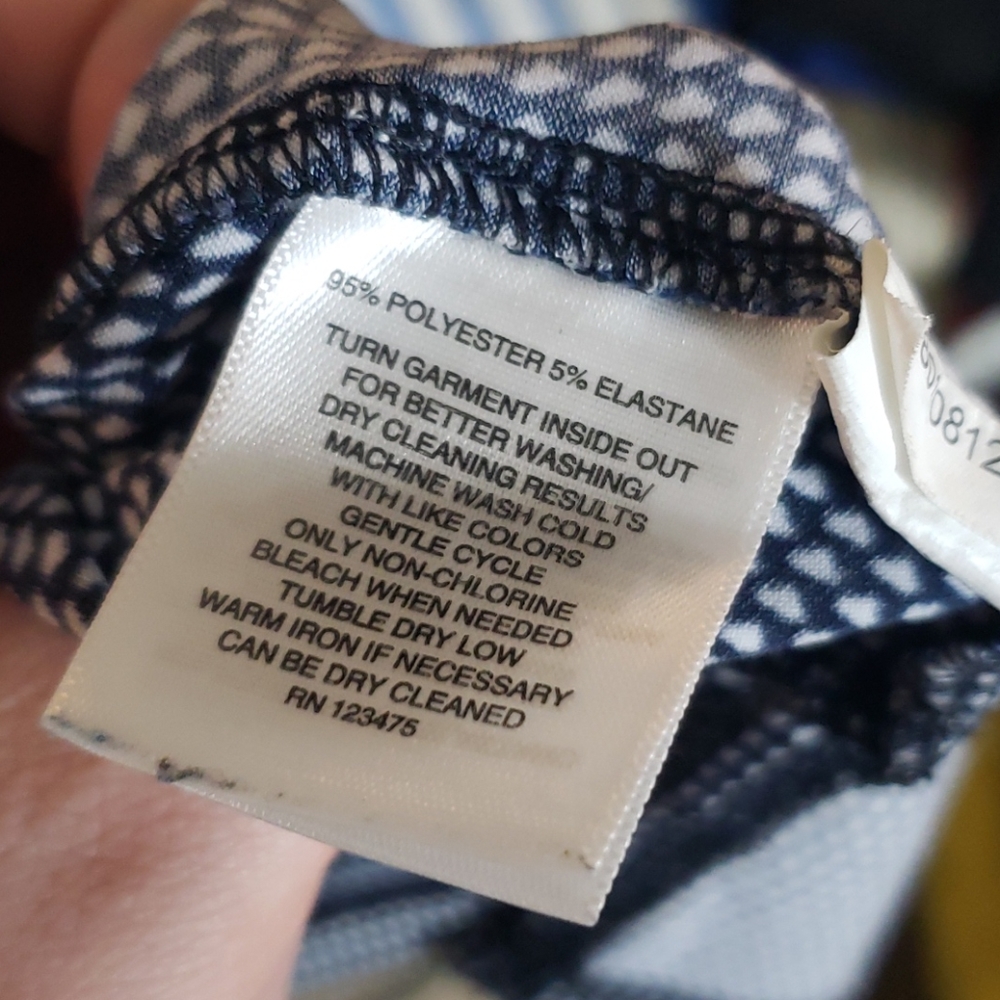 Jones New York Green Blue White Blouse Size 1X - Picture 4 of 4